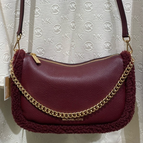 MICHAEL KORS CARMELA Medium Leather Chain Crossbody Shearling - Picture 1 of 13